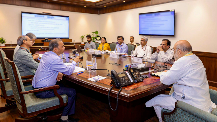 https://www.salarnews.in/public/uploads/images/newsimages/maannewsimage16062025_125441_Salar News Header (1).png